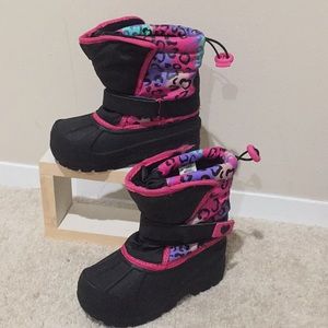 Kids boots